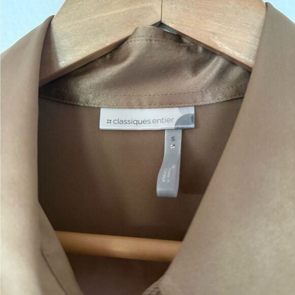 Silk gold long sleeve button up shirt - Picture 4 of 5